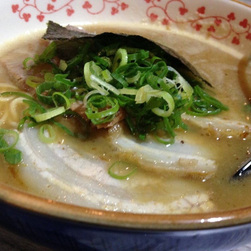 チャーシューメン(麺や輝の穴)