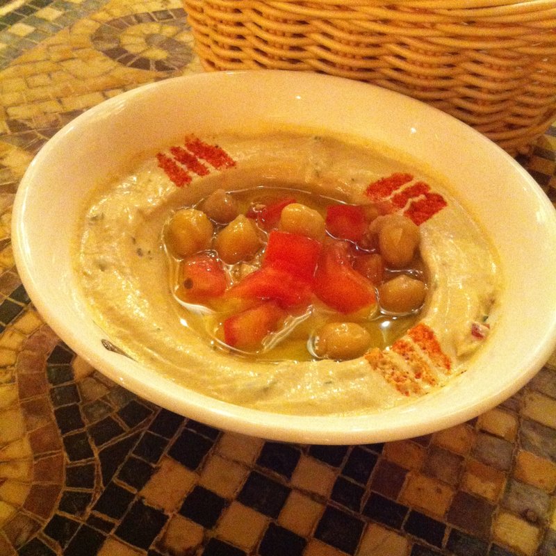 Hommus Bairuti(Tarbush)