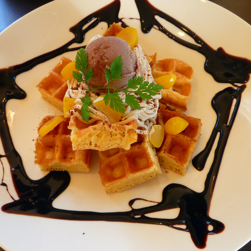 チョコレートワッフル(やまなみ珈琲店)