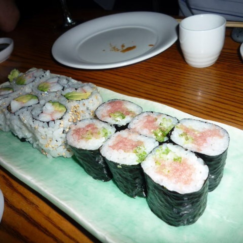 カリフォルニアロール&ネギトロ巻き(Next Door Nobu)