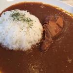 やわらかバラ肉のカレー