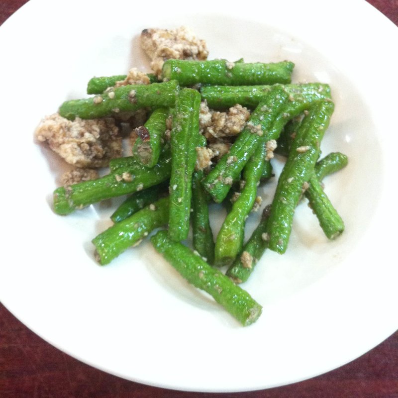 インゲンと豆腐の炒め物(Bistro Jelita Maju)