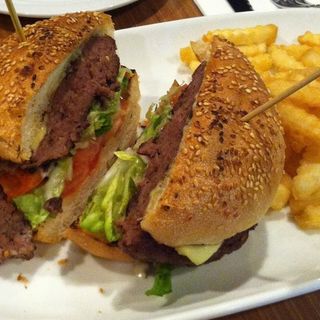 Beef Burger(Las Vacas Meat Shop - YKS)