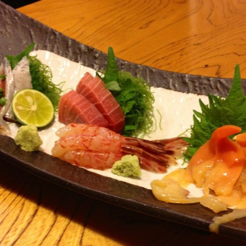 お造り盛り合わせ(富久鮨 池袋西口店)