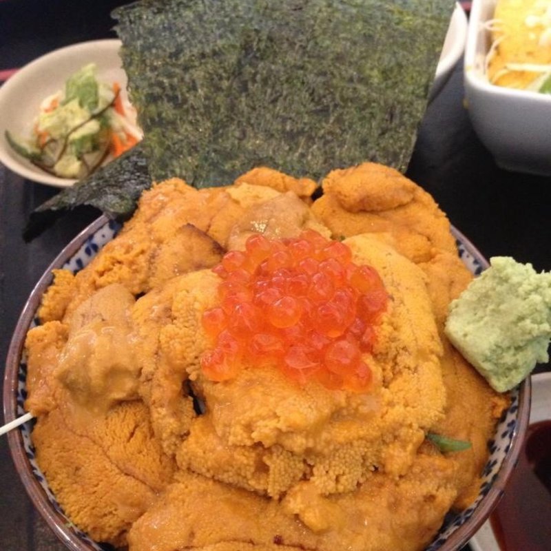 ウニ丼(Sakura)