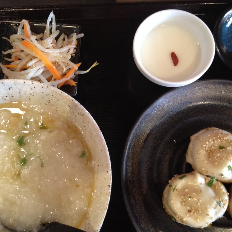 お粥ランチ(孫ちゃん上海焼き小籠包)