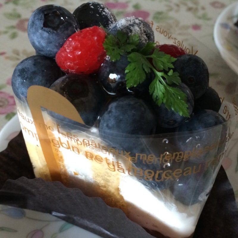 ブルーベリータルト(シェ・ノグチ)