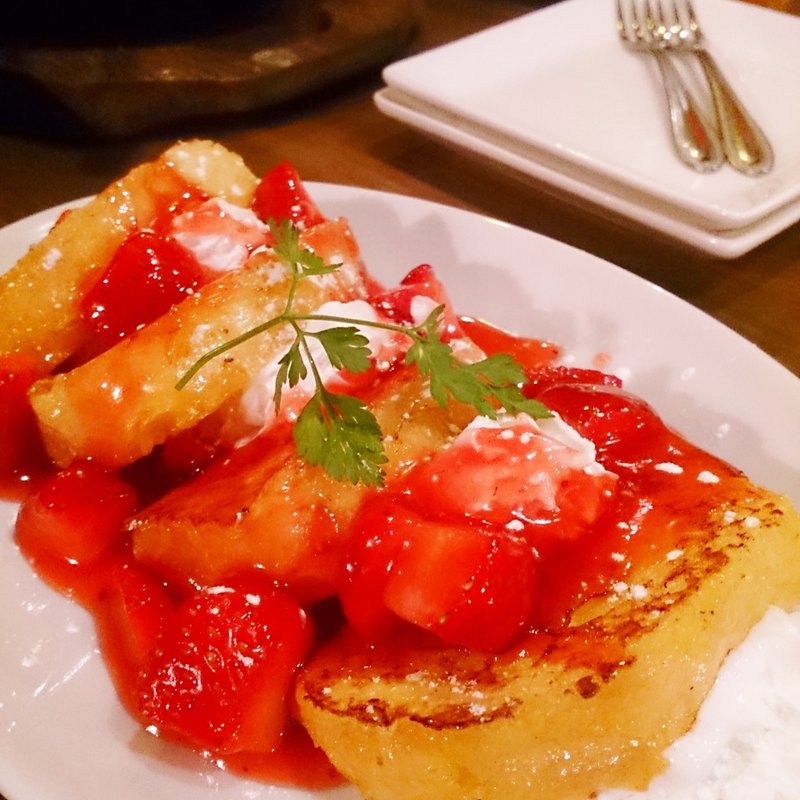 ストロベリーフレンチトースト(まってぃーにの森 池下店 )