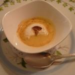 Garlic&almond soup parsley root(Bouley Restaurant)