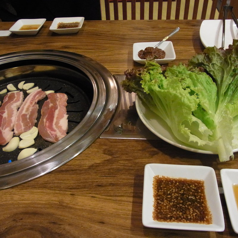 サムギョプサル(チョゴリ)