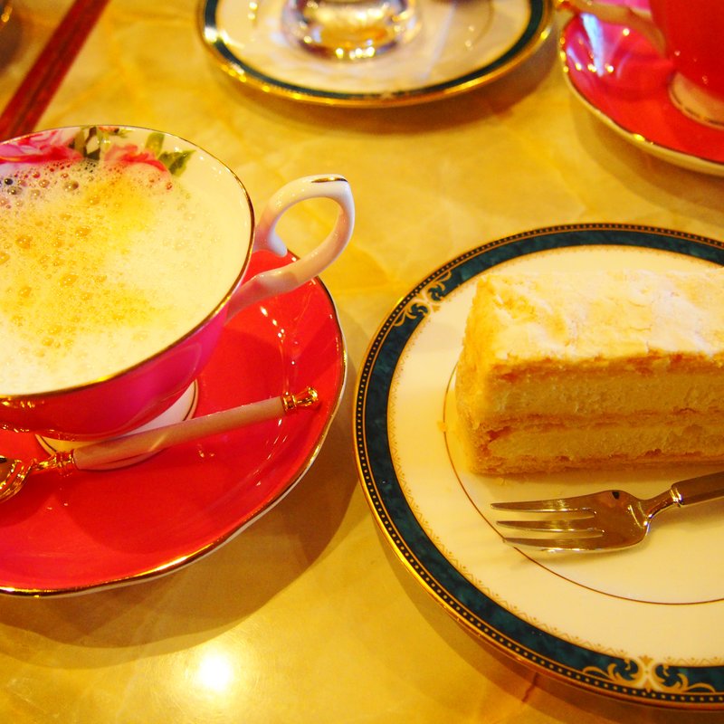 ケーキセット(AKAO)