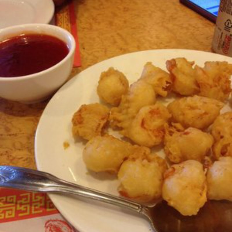 sweet & sour shrinp(Dragon Palace Restaurant)