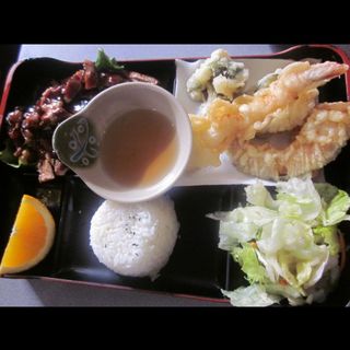 Teriyaki Chicken with Tempura vegetable(Ohkura Restaurant)