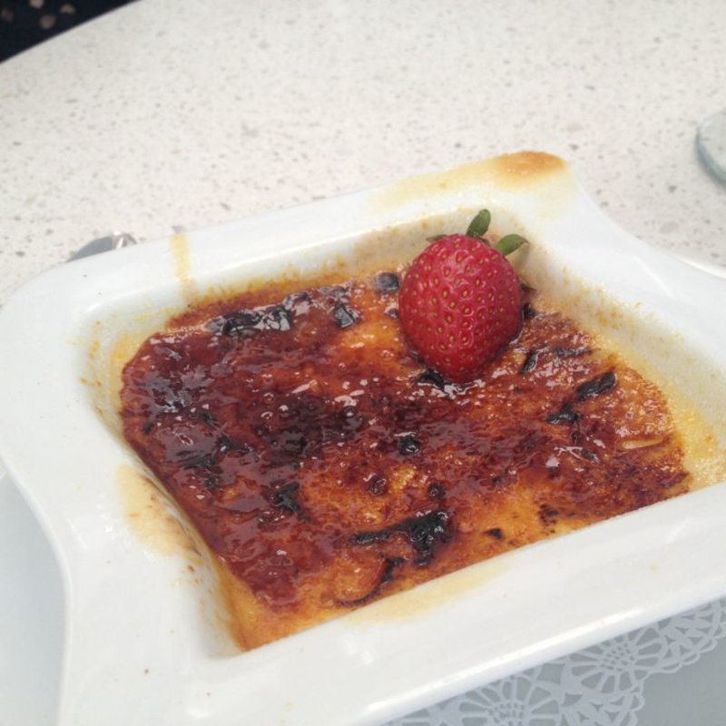 クレームブリュレ(LuLu California Bistro)