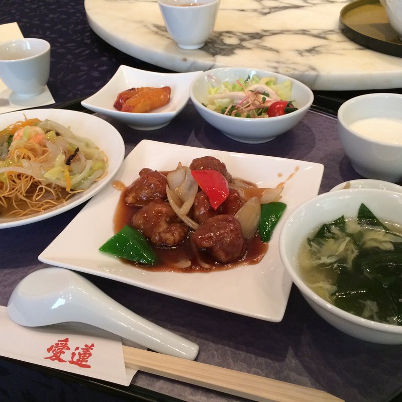 酢豚ランチ(愛蓮 門戸店)