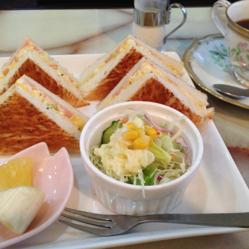 モーニング（ミックスサンド）(エム)