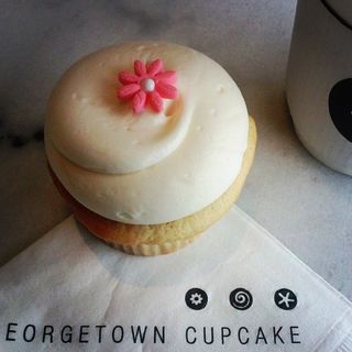Vanilla Cupcake(Georgetown Cupcake)