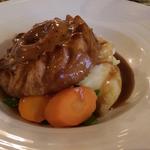 steak ale pie(The Queen's Head)