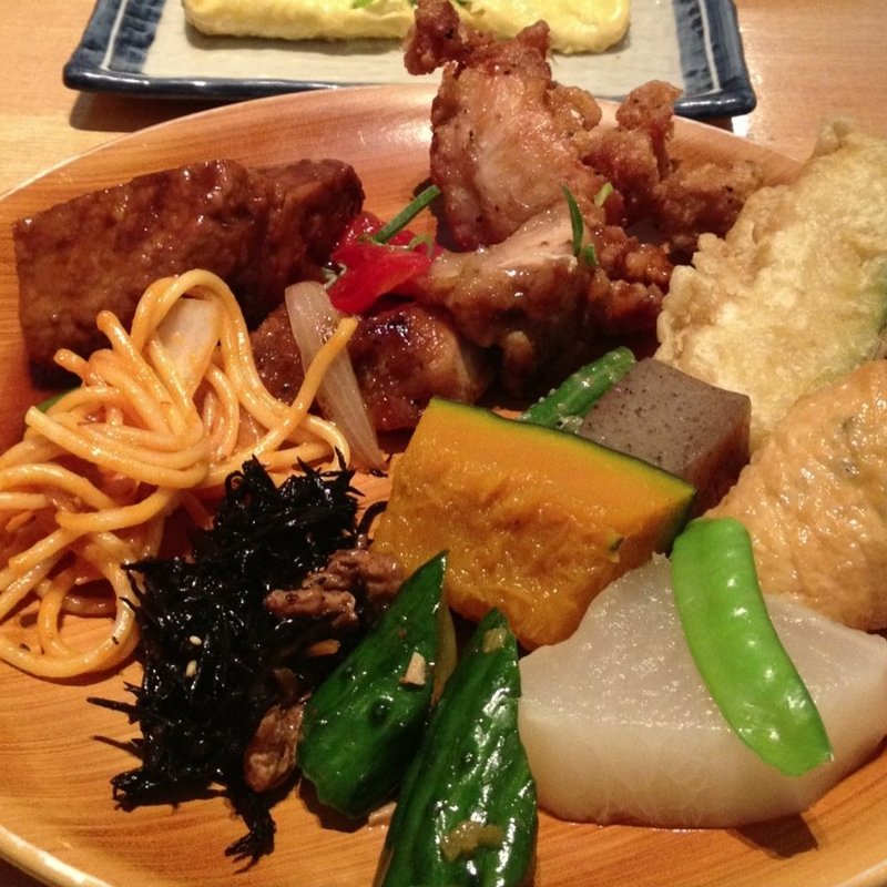 おばんざいバイキング(芋と大根)