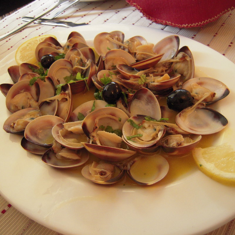 アサリのワイン蒸し(Tasca do Porto)