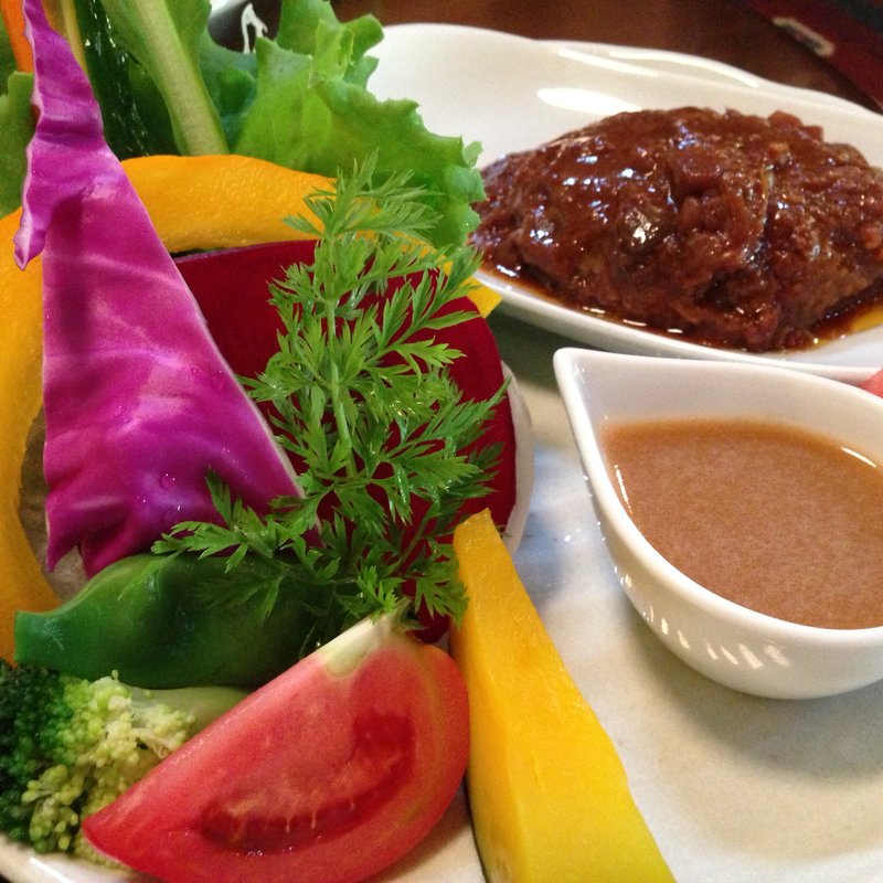 ハンバーグ定食(cafe naka蔵)