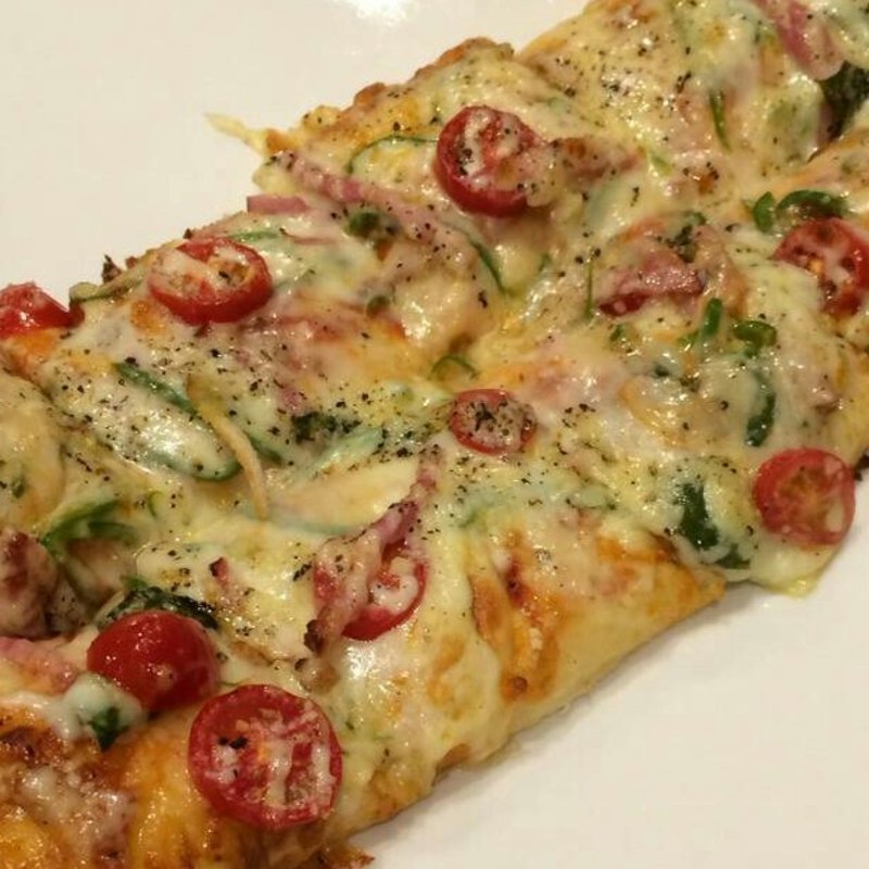 ピザパン(味菜芳文 )