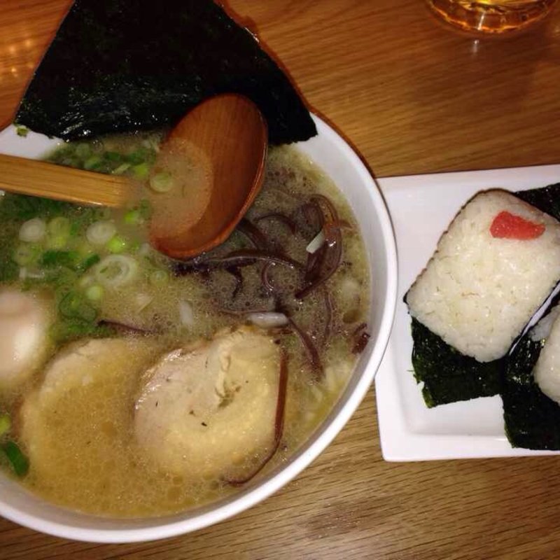 焦がし醤油トンコツ(秀ちゃんラーメン)