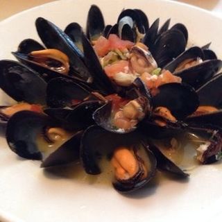 Mussels for brunch(Sanford's Restaurant)