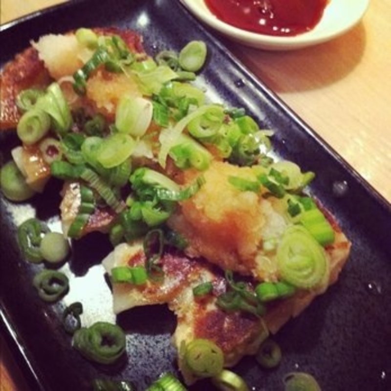 スペシャル餃子(秀ちゃんラーメン)