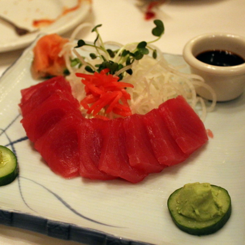 まぐろの刺身(Hy's Steak House)