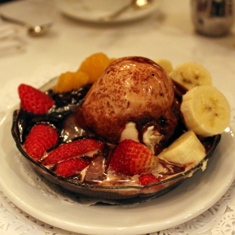 Chocolate Lovers'(Hy's Steak House)