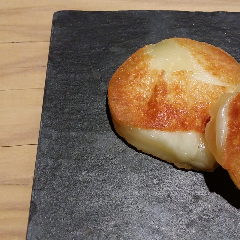 モッツァレラの焼き物(中目黒 いぐち 恵比寿店)