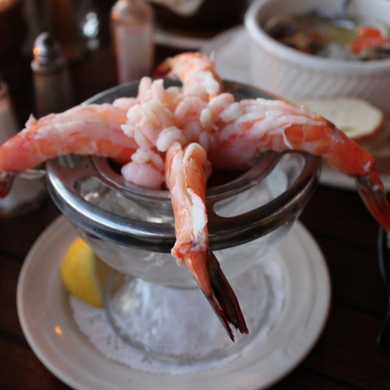 Jumbo Shrimp Cocktail(Chart House Waikiki)