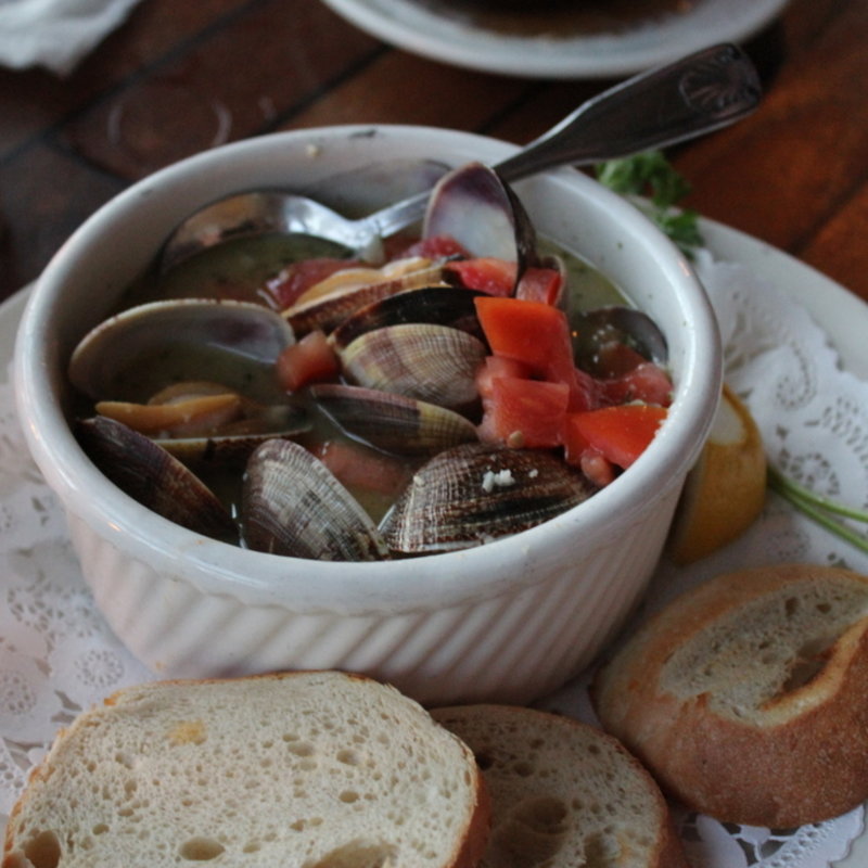 Fresh Steamed Clams(Chart House Waikiki)