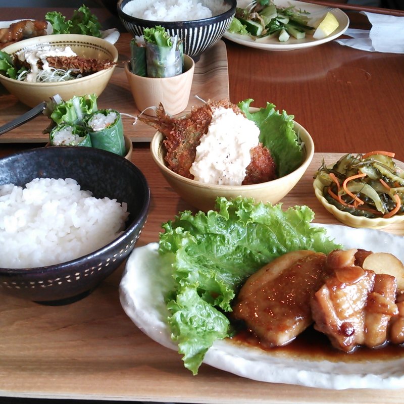 ランチメニュー　チキンステーキ(Cafe Cocorotte)