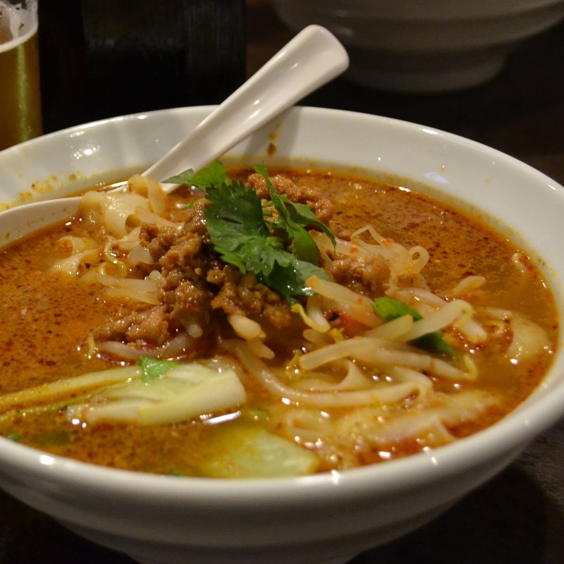   刀削麺(龍 刀削麺)
