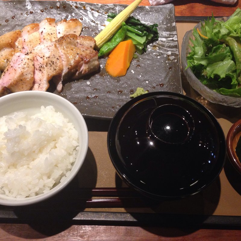 夏おひつ御前 越後もち豚ステーキ(HATAGO井仙)