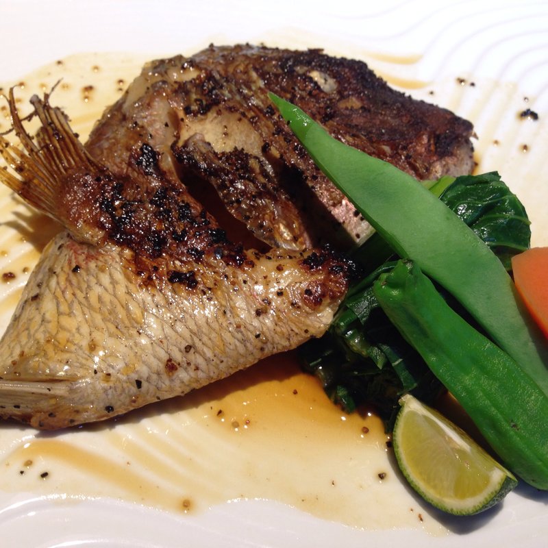 真鯛の兜ステーキ(HATAGO井仙)