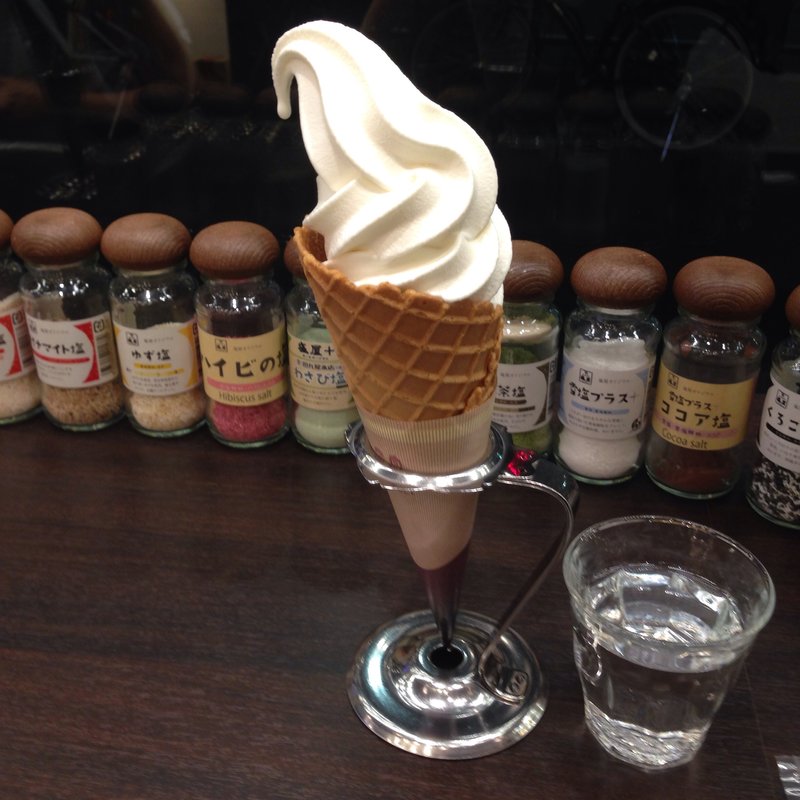 塩ソフト(塩屋 麻布十番店 （マースヤー）)