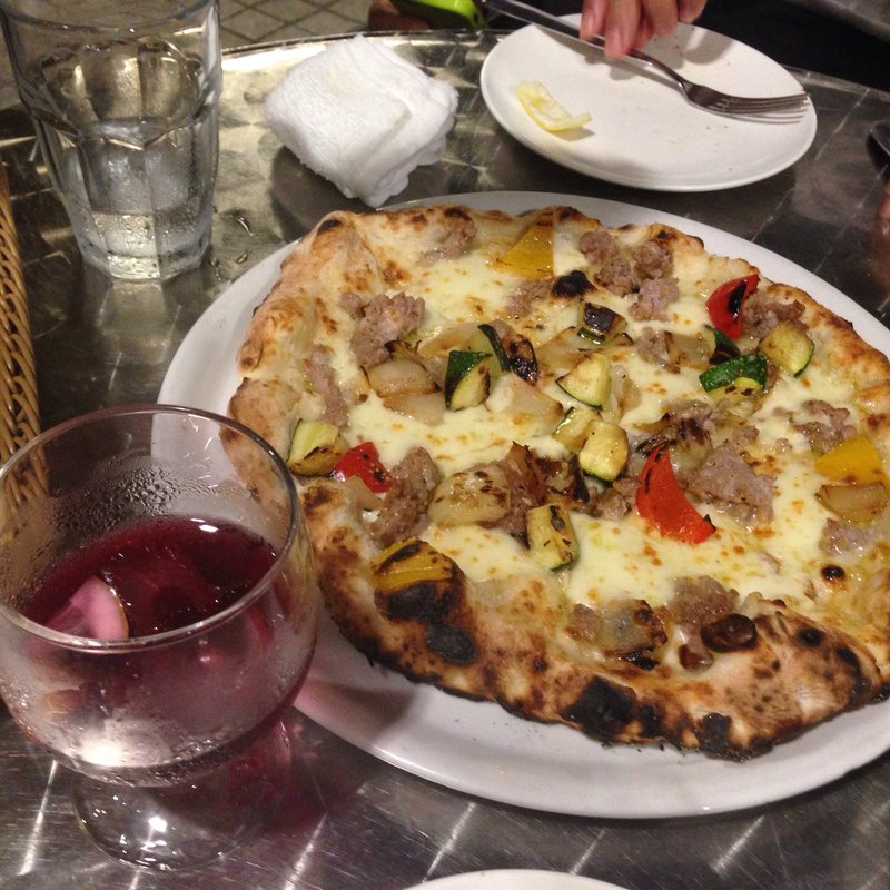 サルシッチャと季節野菜のピッツァ(ピッツァ　ストラーダ  （PIZZA STRADA ）)