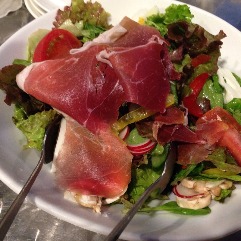 生ハムサラダ(ピッツァ　ストラーダ  （PIZZA STRADA ）)