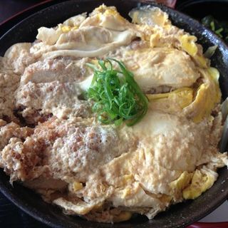 チキンカツ丼(MOMOYA)