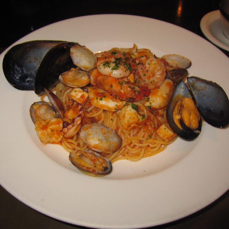 漁師風スパゲッティ(サバティーニ・ディ・フィレンツェ 大丸東京店)