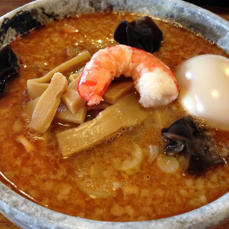 えびこくみそらーめん(麺屋のばな)