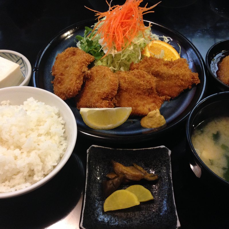 ヒレカツ定食(とんかつ人参亭)