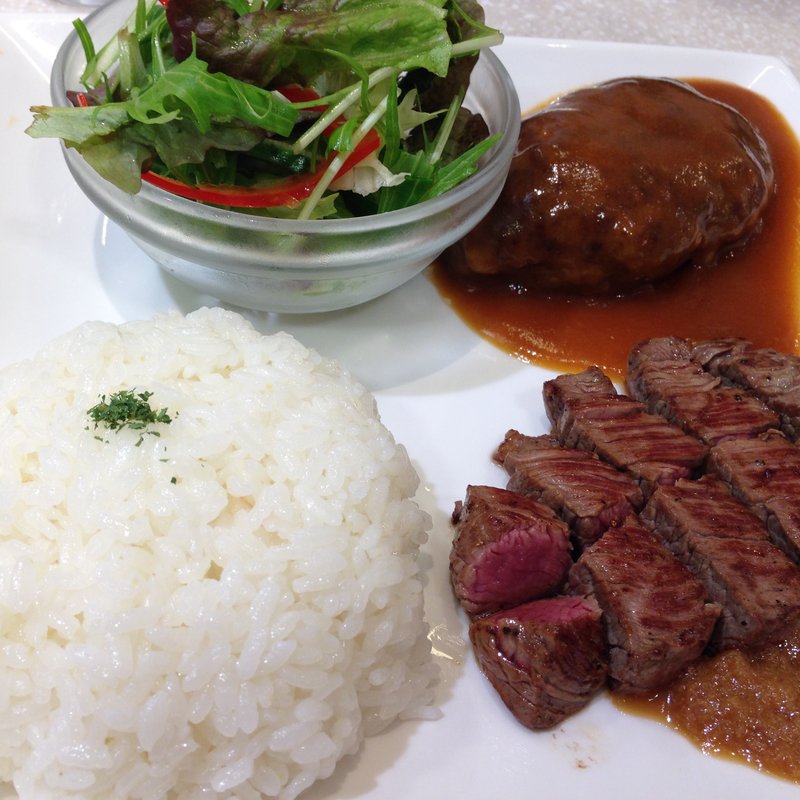 ステーキワンプレートランチ(ステーキハウス蜂 中洲店 )