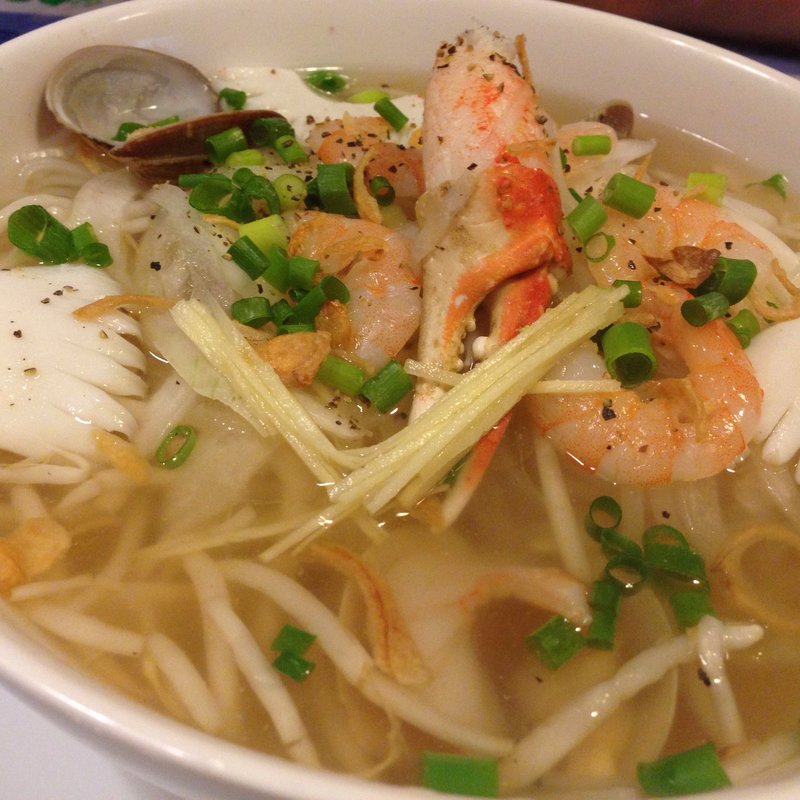 海鮮フォー(ニャーベトナム ビアホイ)