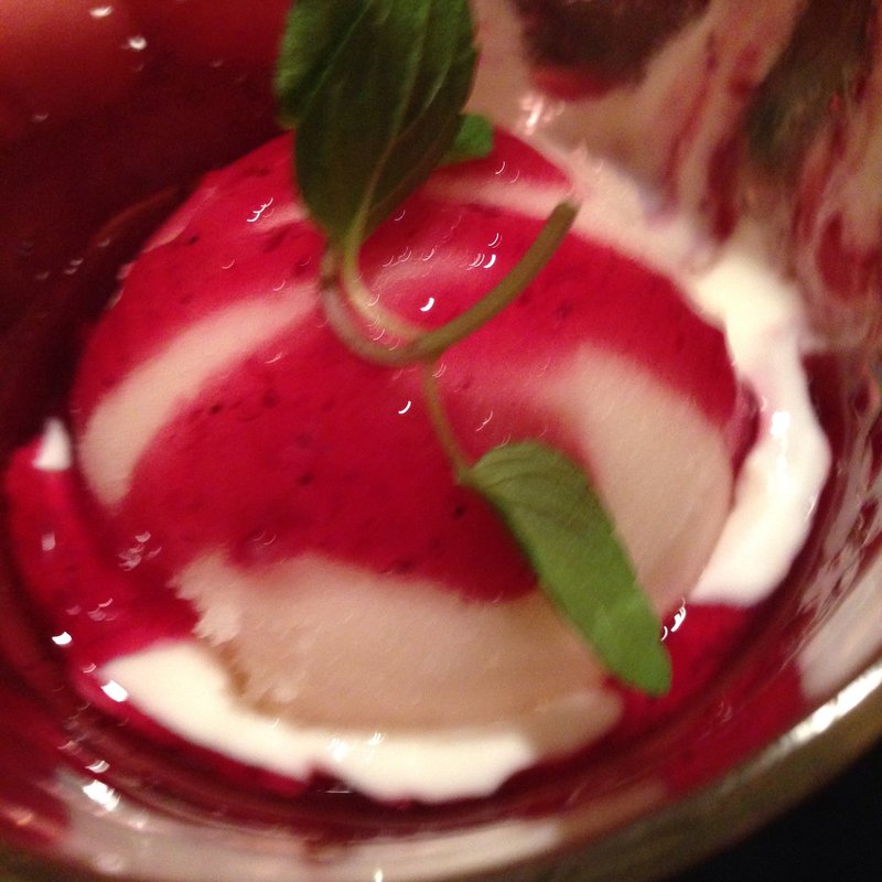 ヨーグルトアイス(焼肉 平和園 緑ヶ丘店)