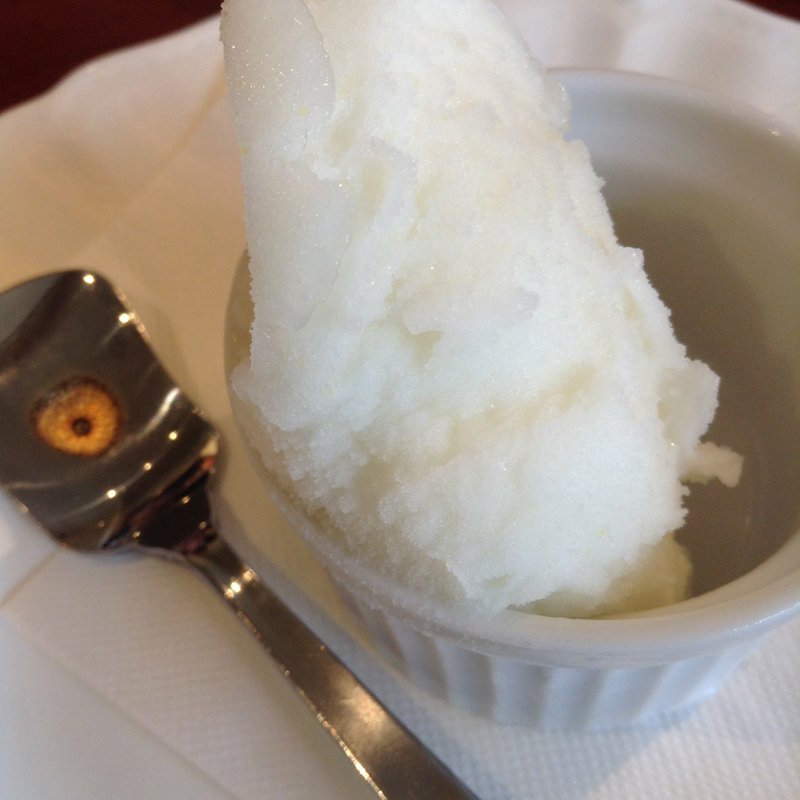 ラフランスのシャーベット(イル・ケッチァーノ （Il che-cciano）)