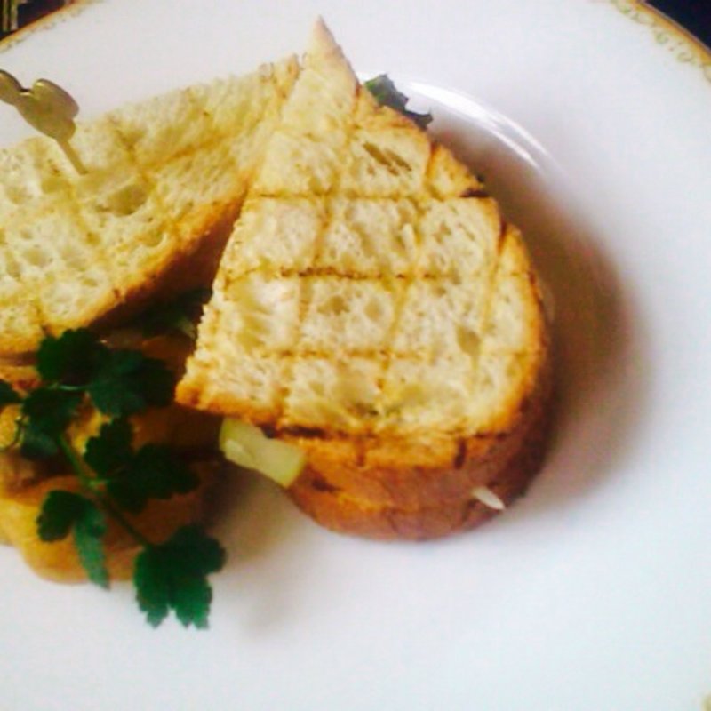 ローストビーフのサンドイッチ(ドリーマーズ・ラウンジ)